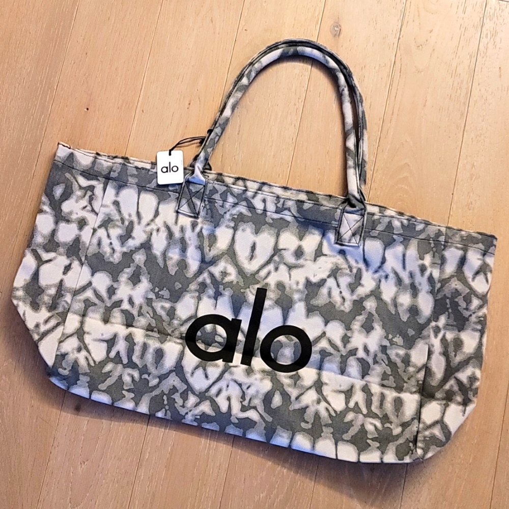 ALO Tie-dye Tote Bag